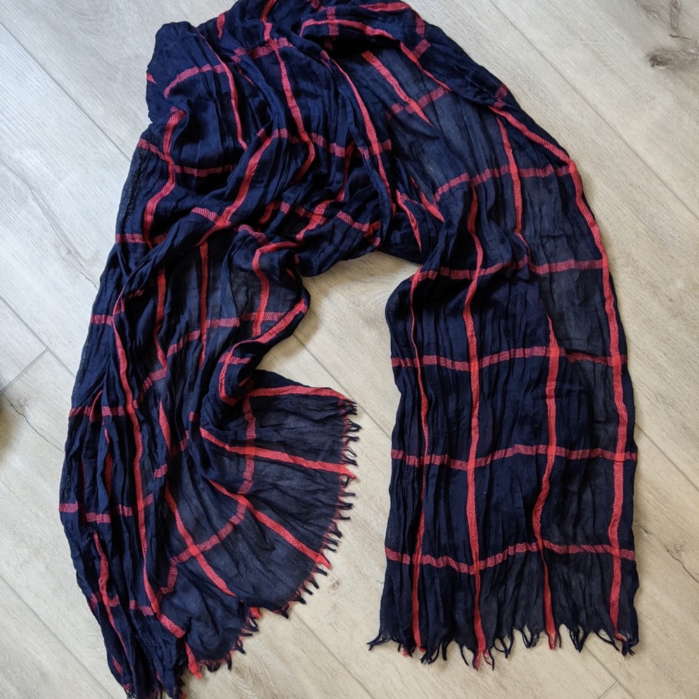 Plaid scarf
